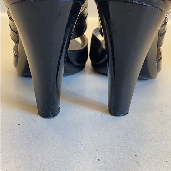 Michael Kors heel - Picture 2 of 2